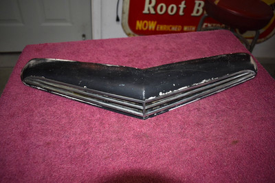 1961-62 Ford Thunderbird / T-Bird Hood Scoop Air Vent W/ Chrome Grill NICE Orig.