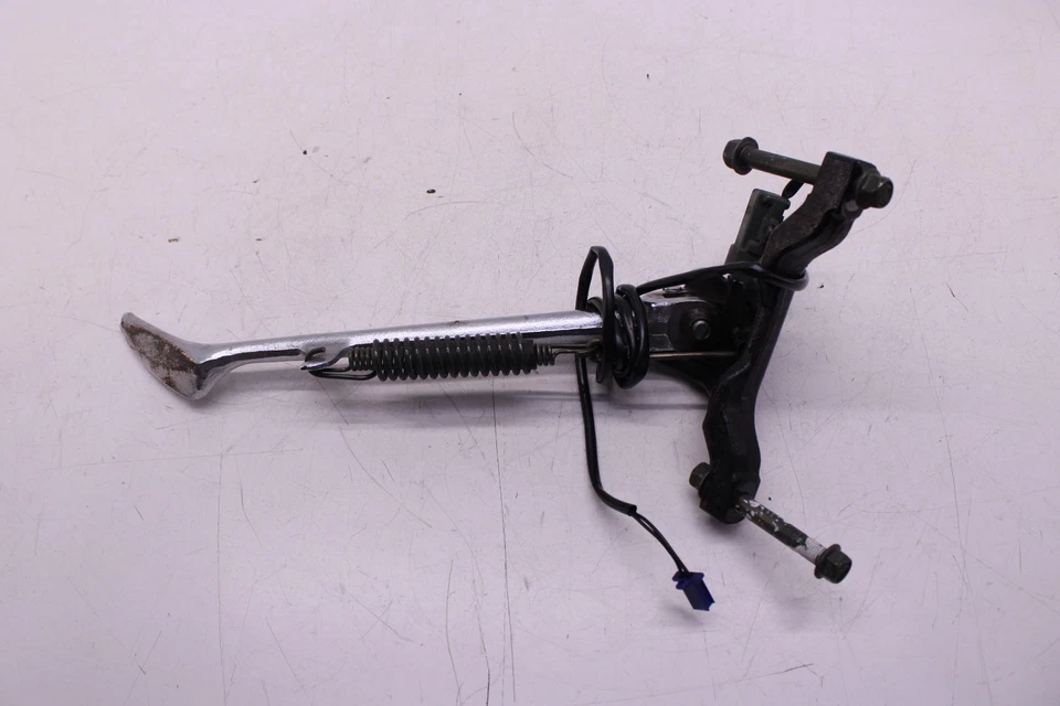 98-11 YAMAHA V STAR 650 OEM SOPORTE LATERAL SOPORTE Foto 4 de 4