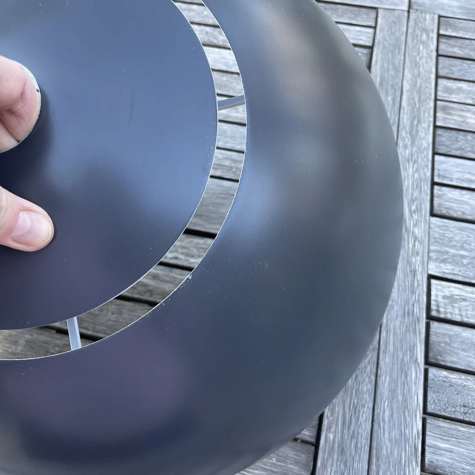 "Escultural West Elm sombra de metal solo bronce antiguo grande 18"" sin colgante leer" Foto 3 de 4