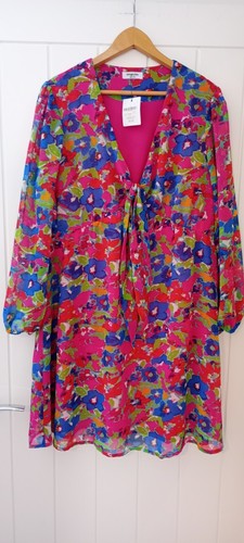 BNWT Simply Be multicoloured V-neck summer dress size 16 - Picture 9 of 10