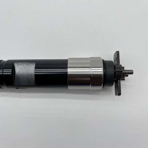 Common Rail Fuel Injector 095000-0541 RE524369 for John Deere 6081 8.1L Engine - Picture 10 of 11
