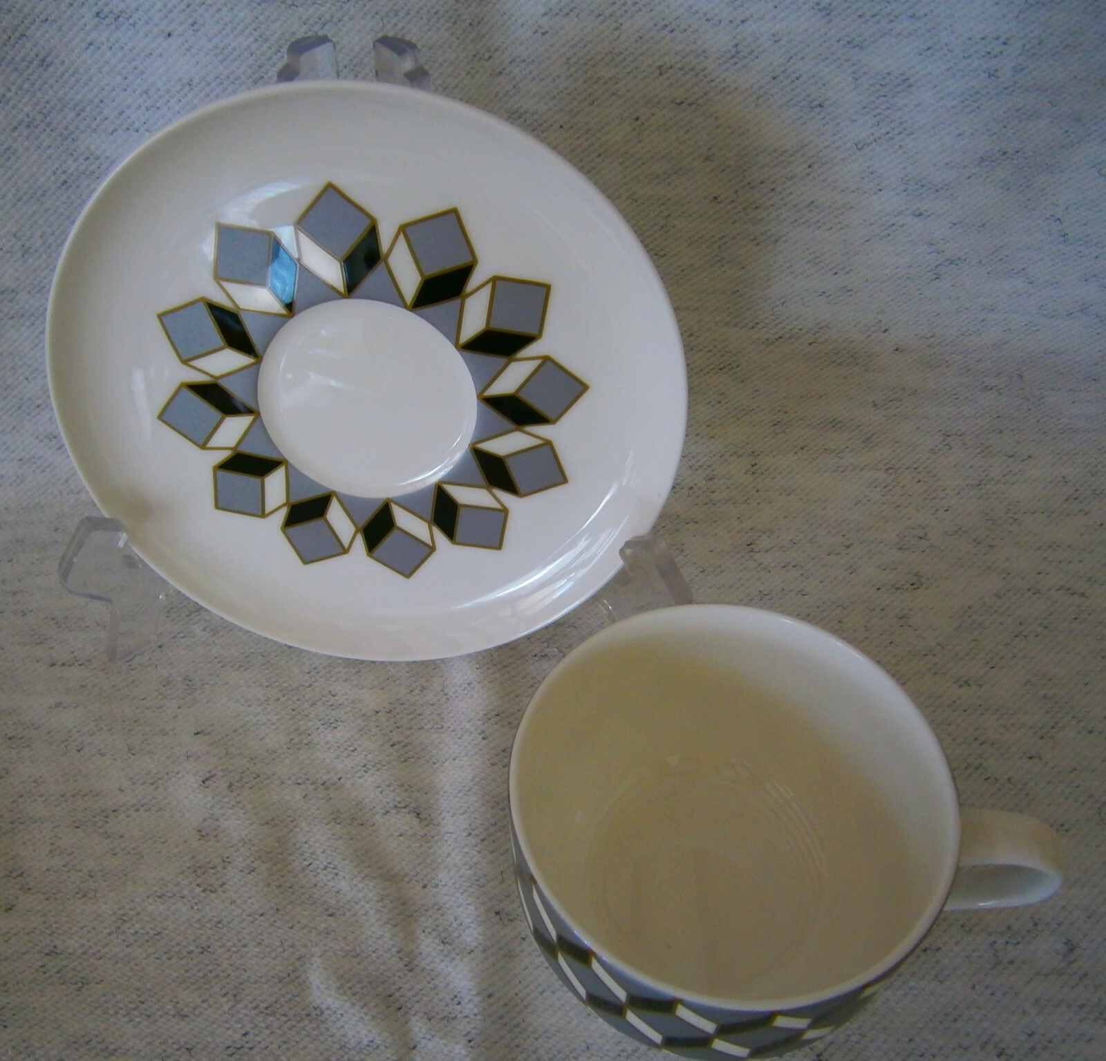 Picture 4 of 5