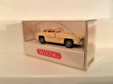 Wiking #8330225 Mercedes 300 SL Coupe Germany 1:87 Scale~Excellent Condition!