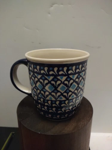 Vintage Poland Pottery Coffee Mug 12 Oz. from Zaklady Boleslawiec Blue Diamond. 