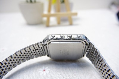 Vintage Casio CD-401 Data Bank Calculator Watch 1984 Japan Rare