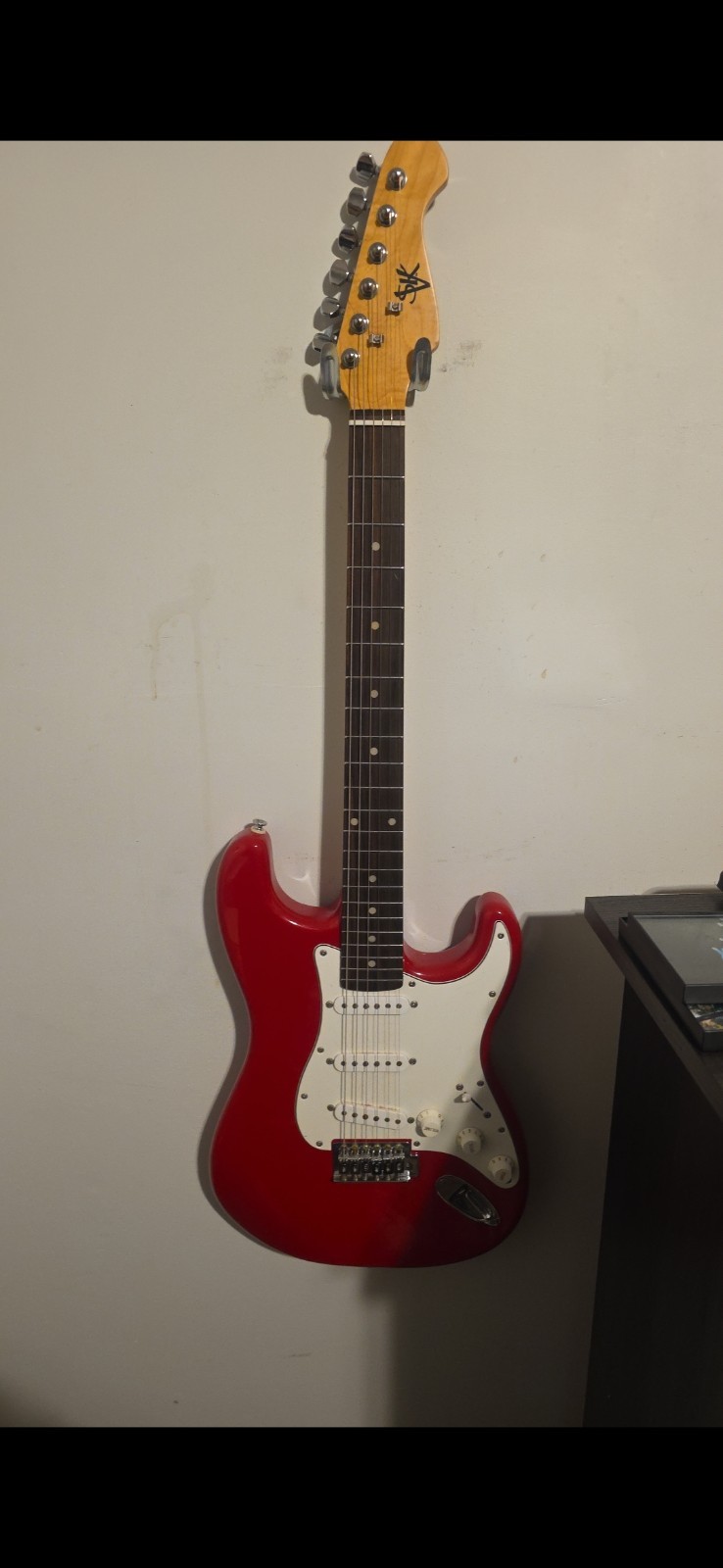 Squier Classic Vibe 60's Stratocaster Giutar - Candy Apple Red