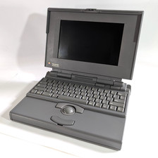 VINTAGE Apple Macintosh PowerBook 165c, M4990 - UNTESTED - No power cord