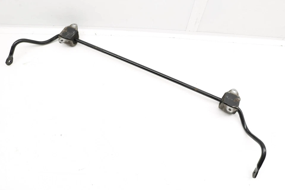 2010-2012 BMW 750LI XDRIVE - Estabilizador traseiro / BARRA OSCILANTE 6793100 - Imagem 2 de 4