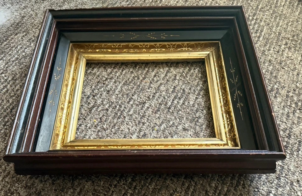 Antique Eastlake Etched/Gilded 13"x15" Deep 3" Shadowbox Frame for 8x10 Image - Image 3 of 4