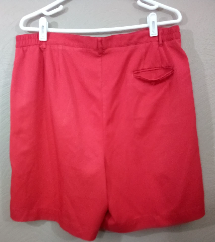Vintage Coral Bay Golf Shorts Women’s Size 16 Coral Stretch Pleated - Image 2 of 4