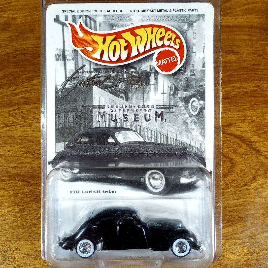 Hot Wheels Vintage Auburn Cord Duesenberg Museum 1936 Cord 810