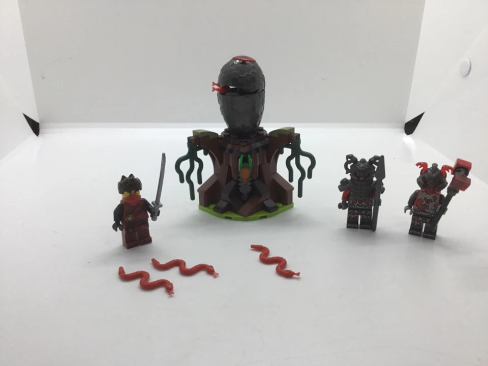 LEGO Ninjago 70621 The Vermillion Attack, photo 1 of 5