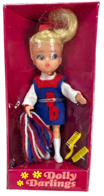 HASBRO 1966 GO-TEAM-GO Dolly Darlings Doll  #8511 Sealed Brand New