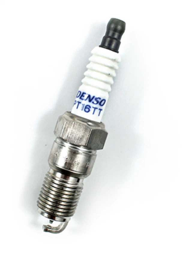 Novo conjunto de 4 velas de ignição Denso Platinum TT genuínas PT16TT/4511 - Imagem 4 de 4