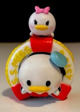 Disney Tsum Tsum Donald  Daisy Duck MED  SM Vinyl Figures W/Stand