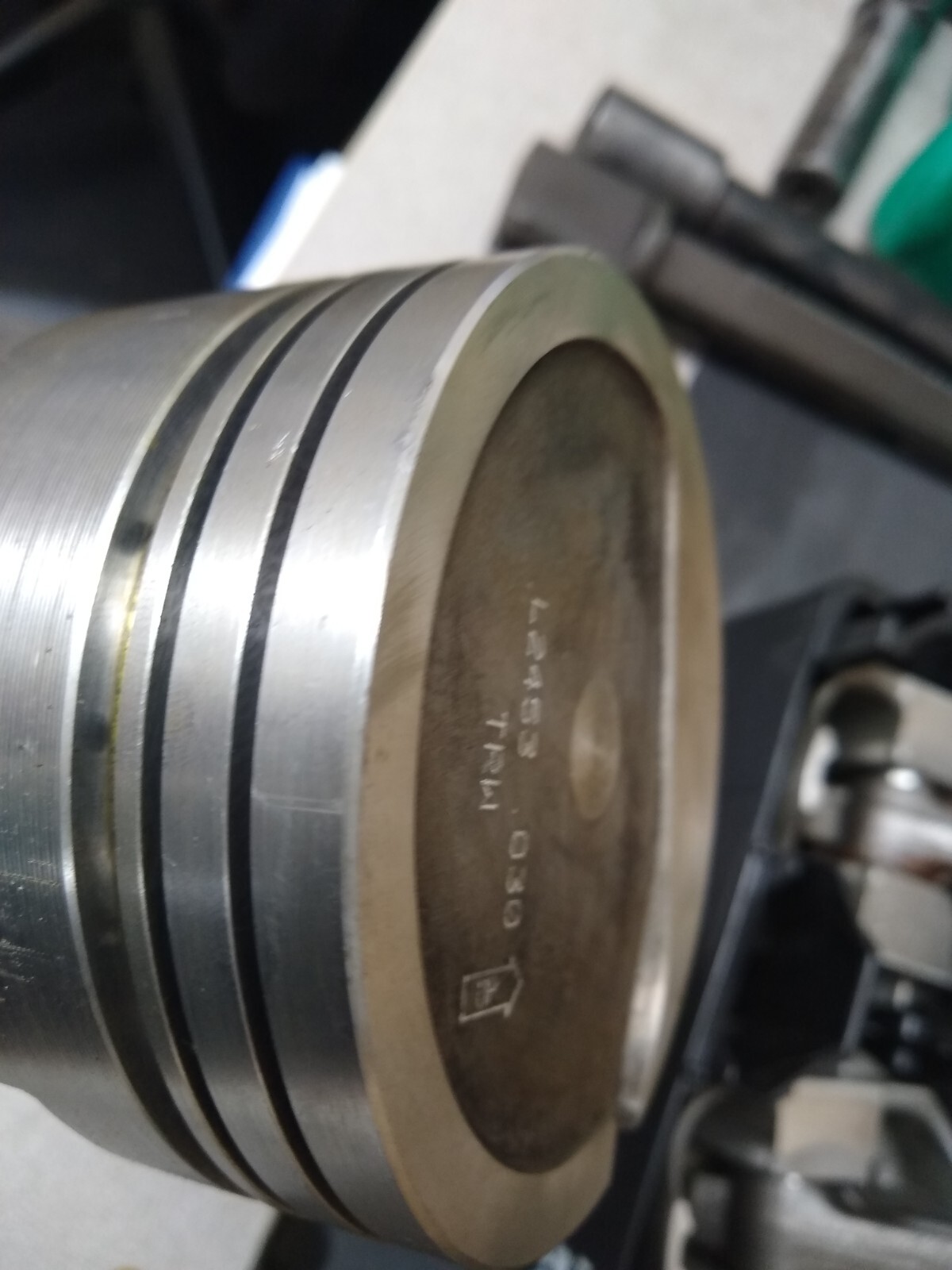 TRW L2453 .030 Chevy 454 BBC 8cc Dished Pistons 7/16 dimple