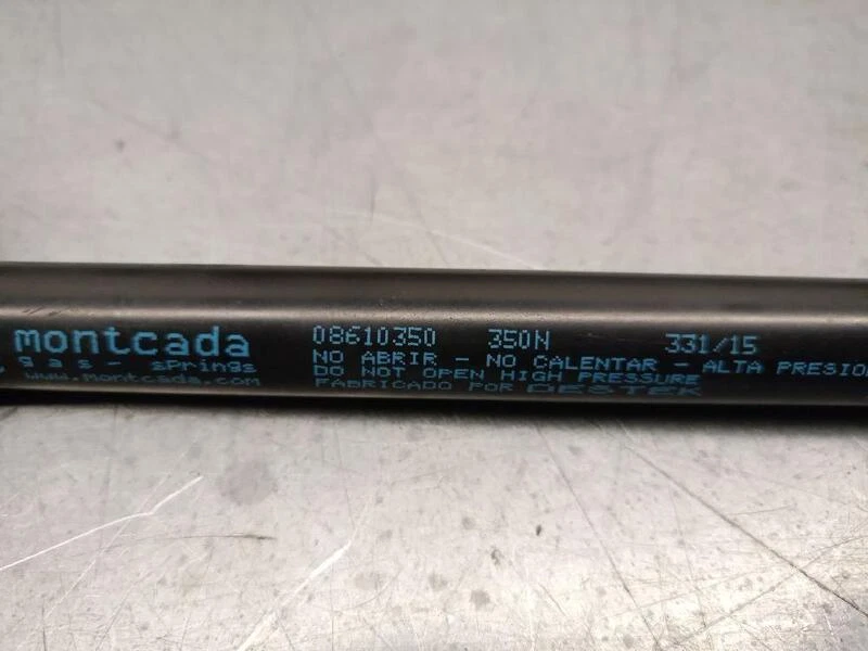 08610350 verin de coffre pour CITROEN XSARA (N1) 2.0 HDI 90 1997 5285477 - Photo 4/4