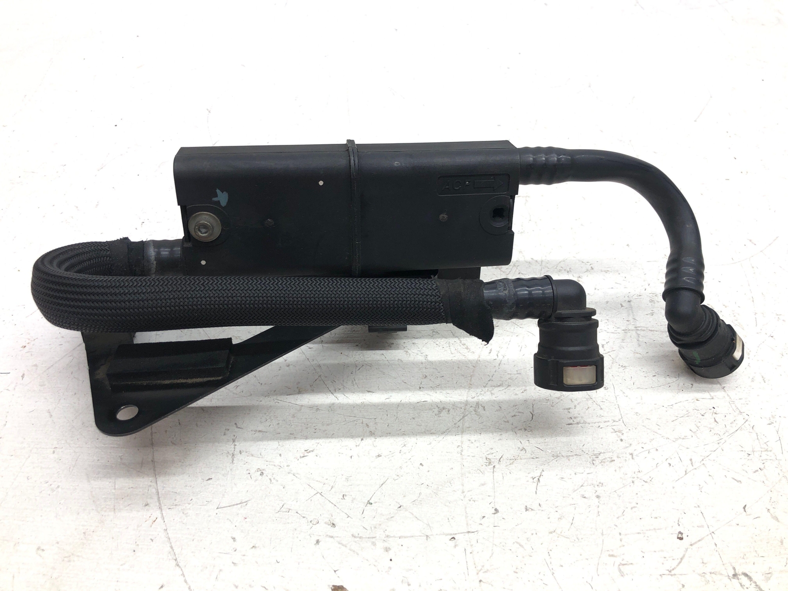 2017-2020 FERRARI GTC4LUSSO FUEL VAPOR SEPARATOR 266580 OEM