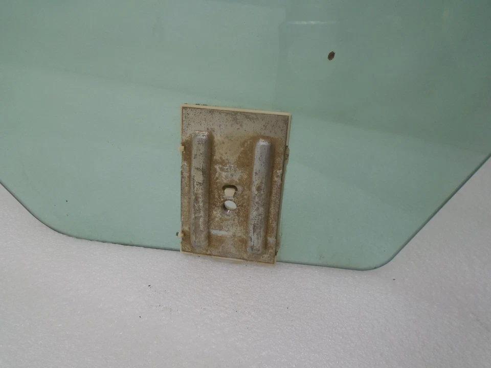 Audi A4 2003-2005 ventana delantera izquierda lado conductor puerta vidrio 43R-00082 OEM DK80855 Foto 3 de 4