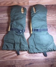 Trigger Finger Cold Weather Mitten Shell  Liner - Med - 8415-00-926-1526 - Used
