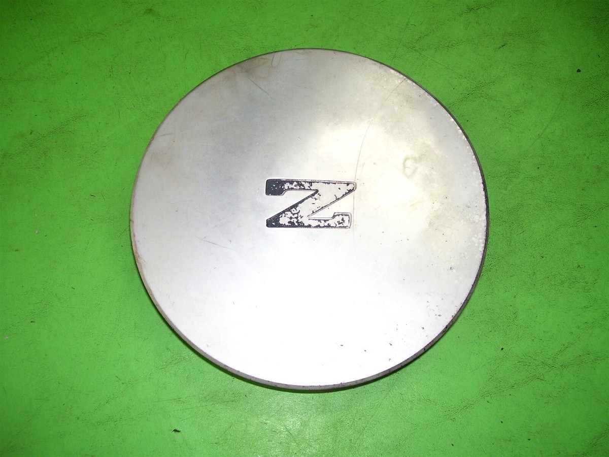 85 300ZX Z31 2+0 Turbo Alloy Wheel CENTER CAP 4031721P00 oem 