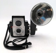 Eastman Kodak 25L Brownie Starflex Film Camera w/Flash Holder 1950s EX