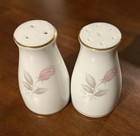 Noritake Japan ROSEVILLE Muster Salz und Pfefferstreuer Rosa Rosen Top Co