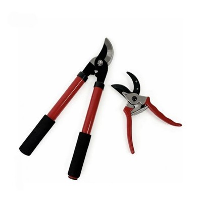 .Heavy duty tree branch shears - professional gardening shears. Two tree prun...
