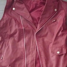 Jacke Bordeauxrot Gr. M im Lederweste-Stil mi...