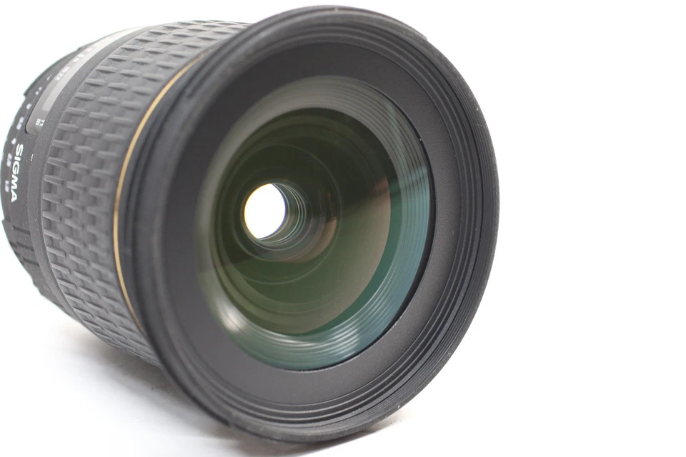 Sigma 20mm F/1.8 EX DG D Wide Angle AF Lens For Nikon Made In Japan - Image 3 of 4