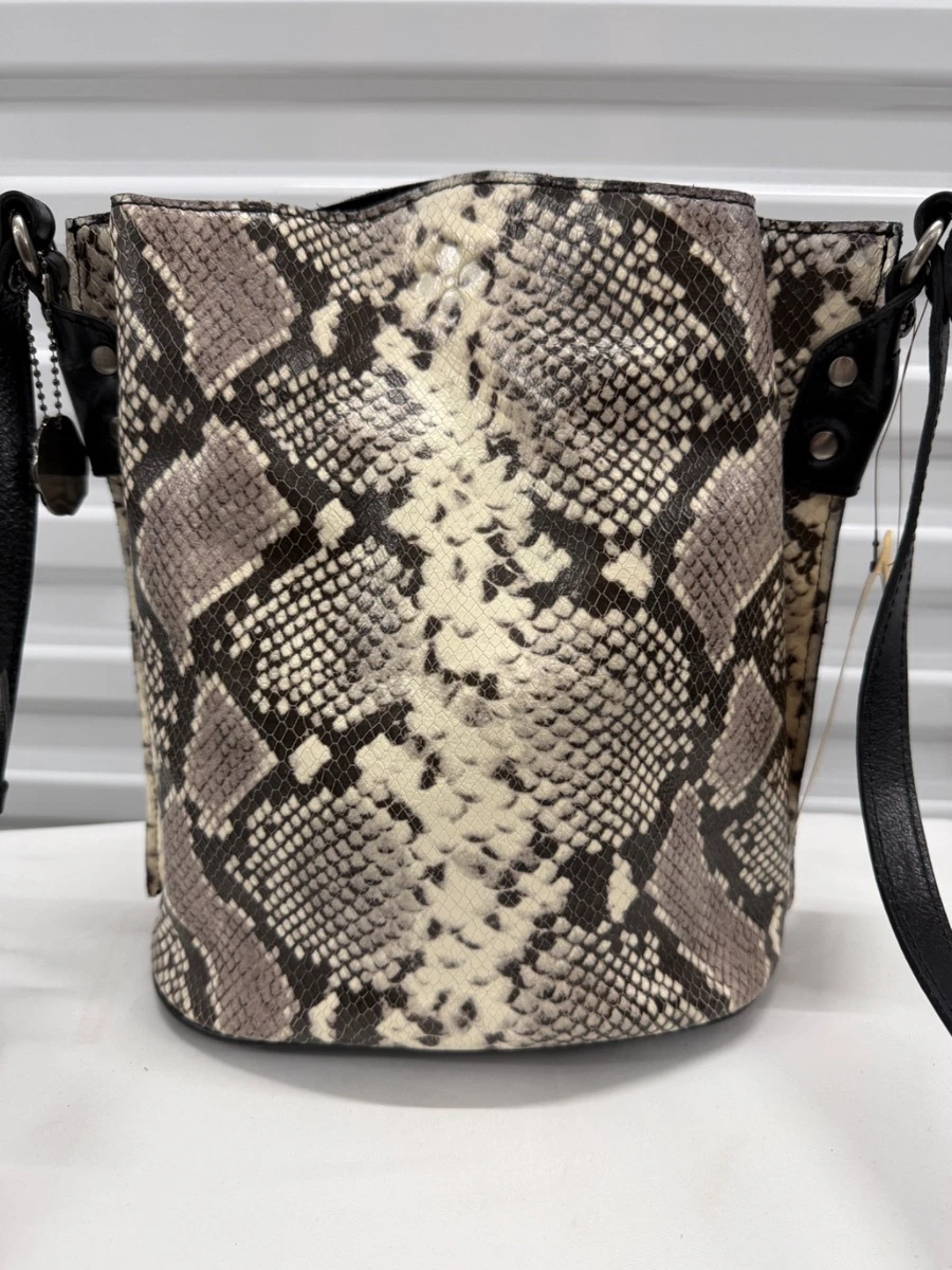 Patricia Nash Davoli Convertible Backpack Crossbody Black Leather NWT $149 Patricia Nash | Bags | Patricia Nash Davoli Convertible  main image 4