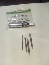 QISF Adjustable Silver T-Handle Ratchet Tap Holder With 4Pcs