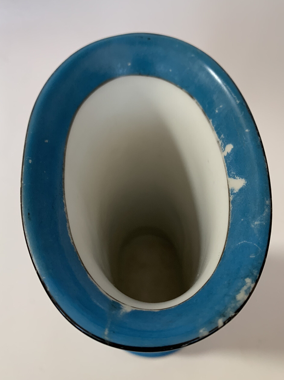 Picture 9 of 12