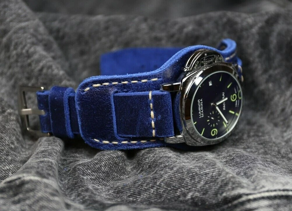 Distressed watch 2025 strap