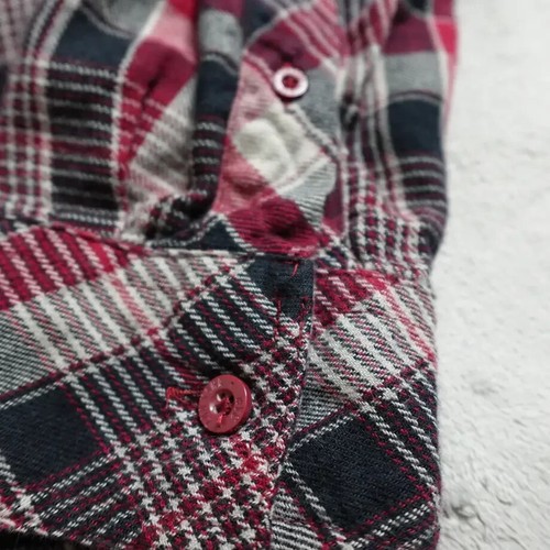 Zoo York Shirt Men's Medium Red White Black Plaid Flap Pockets Button Up Casual - Picture 5 of 10