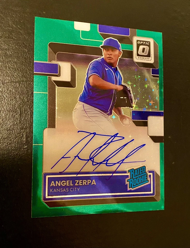 2022 Donruss Optic Green Stars On Card Auto Prizm Angel Zerpa RC 29/49 - Image 2 of 4