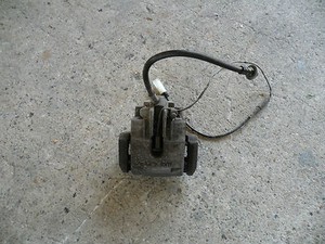 BMW 5er E61 LCI Bremssattel mit Bremsträger hinten rechts 42/20 6765910