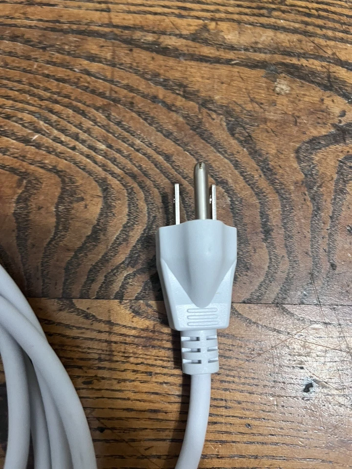 Apple MAC Macbook 6ft Power Cord Extension Plug Volex APC7Q PS204 Brand New - Image 3 of 4