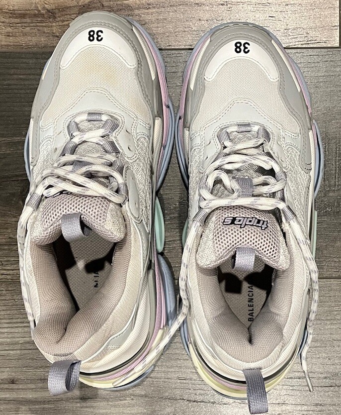 Balenciaga Triple S Women Pastel Chunky Sneakers Shoes 38 US Balenciaga Triple S Women Pastel Chunky Sneakers Shoes 38 US