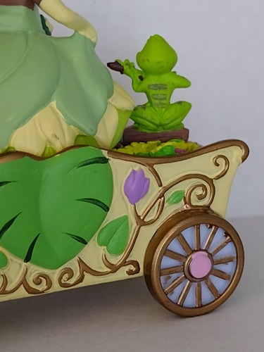 Precious Moments Disney Birthday Parade Tiana Age 10 Figurine - Picture 14 of 15