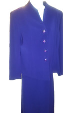 women 2 pc skirt suit Lavender 4 buttons V-Neck jacket by Le Suit size 12