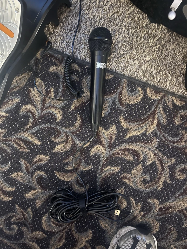 Rock Band 4 PS4 PS5 Wireless Bundle Harmonix,Fender Guitar Drums Mic Tested - Image 3 of 4