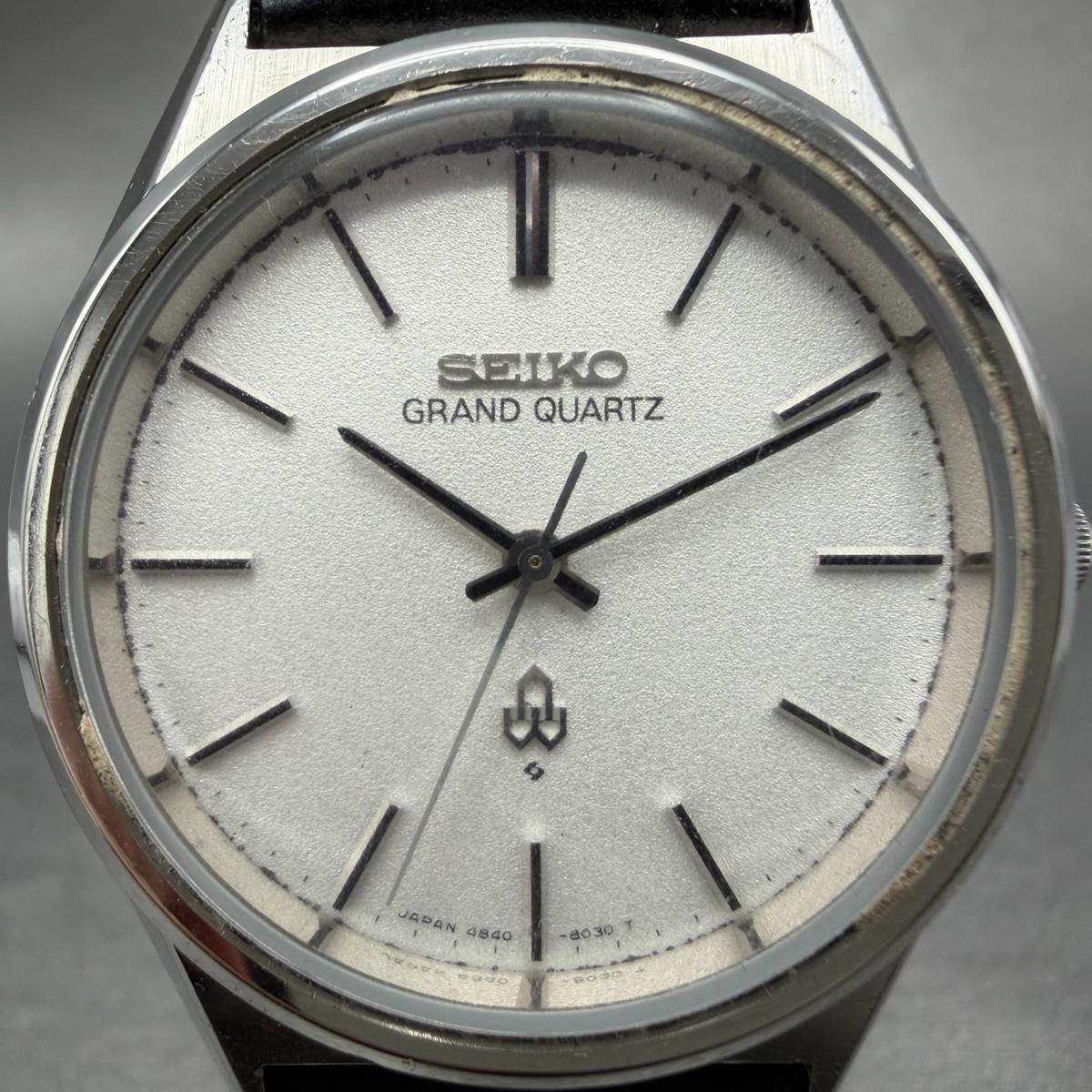 Seiko Grand Quartz Watch Men 38mm Silver Dial Silver Tone Round