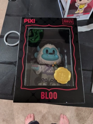 Thrilljoy PIX! Bloo x Stan Sakai CHERRY BLOSSOM  IN HAND - SOLD OUT - Super 96