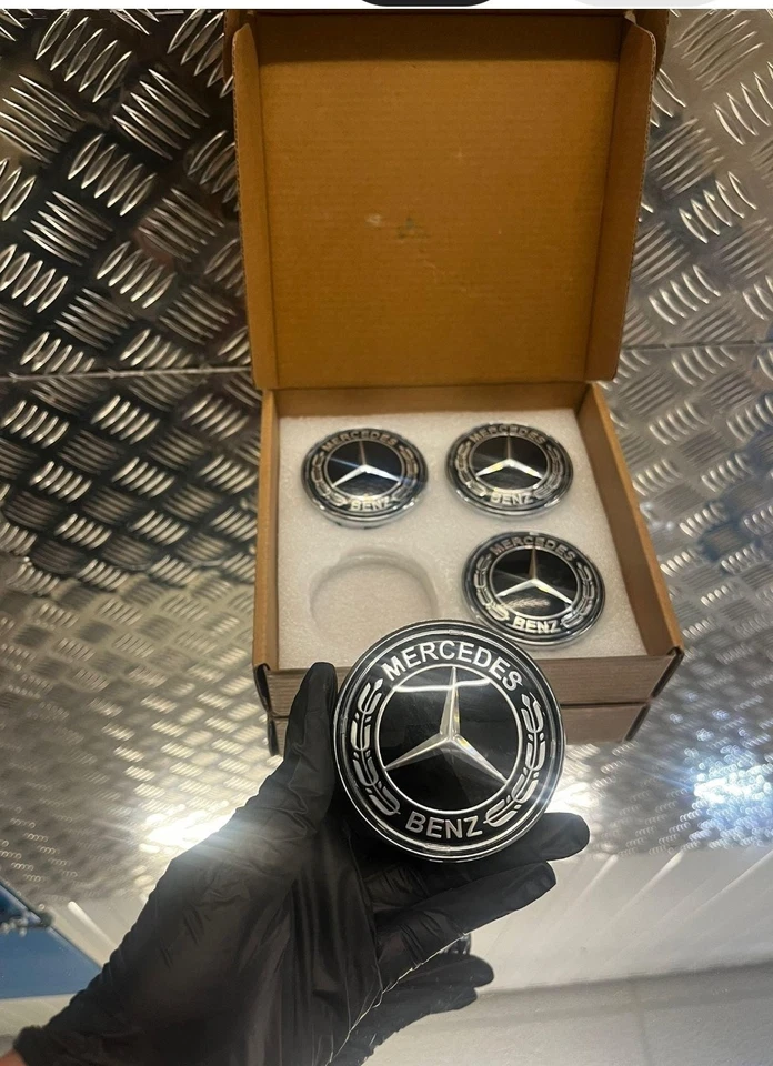 75mm Mercedes Floating Wheel Centre – Black/Silver - Image 2 of 4