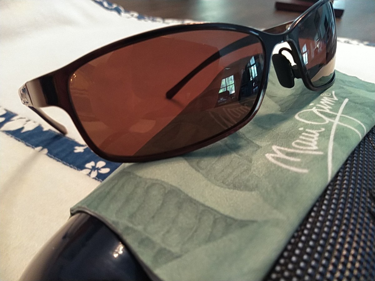 Maui Jim Shoreline MJ 114 25 Gloss Brown Frame - HCL Bronze 