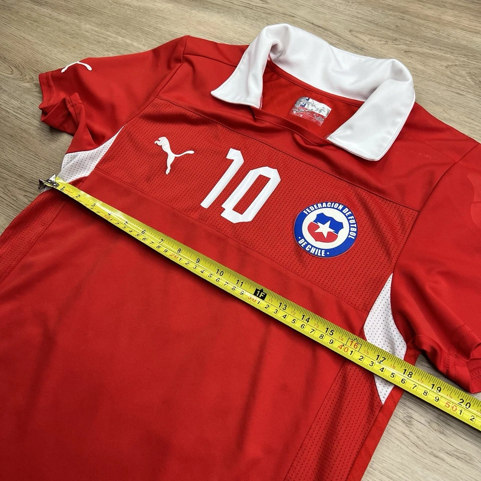 Chile Soccer Jersey  Puma 2012 National Team Football Shirt Medium #10 Aranguiz - Image 4 of 4