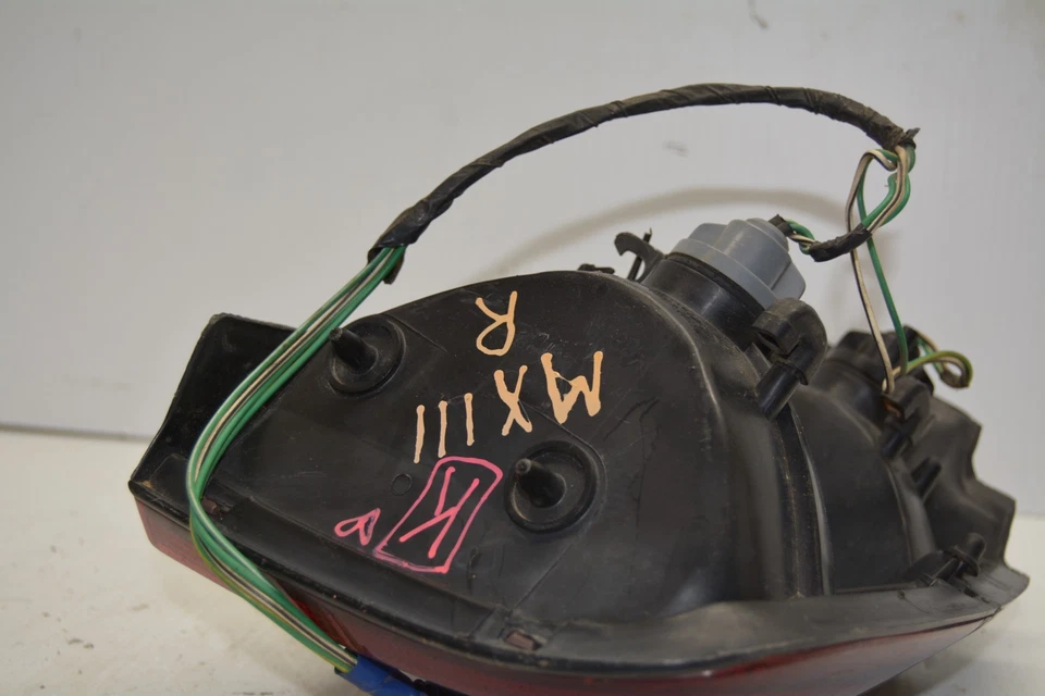 TOYOTA CAMRY 1987-1991 PASAJERO LADO DERECHO LUZ TRASERA LÁMPARA FABRICANTE ORIGINAL, 166-58445 Foto 3 de 4