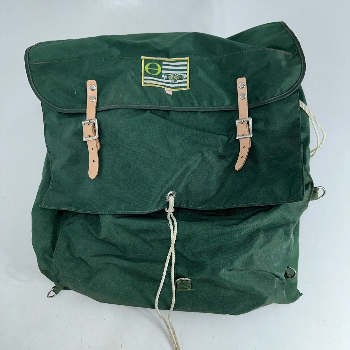 Vtg Green AMERICAN CAMPER 2027 Lightweight HIKING Rucksack