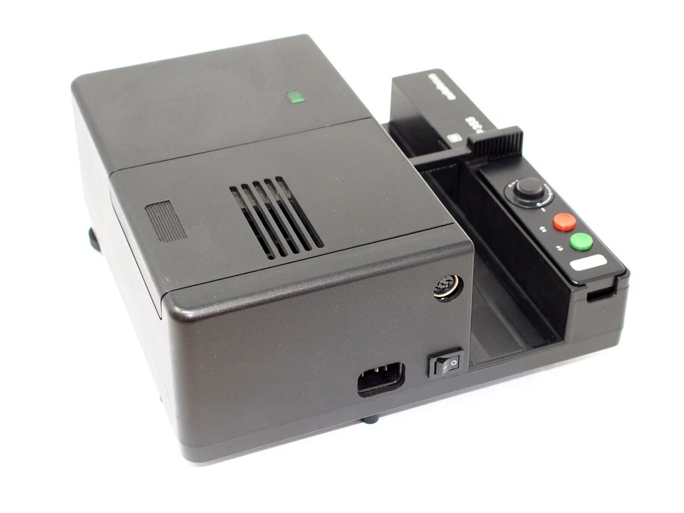 Rollei P355 Autofocus 35mm Slide Projector - Spares or Repair - Image 2 of 4